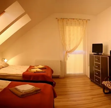 Przedsiębiorstwo Turystyczne Sol Kompleks wypoczynkowy Grzybowo (West Pomeranian)